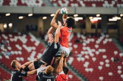 开云体育APP下载-萨内关键时刻挺身而出，荷兰险胜安哥拉展现实力与韧性