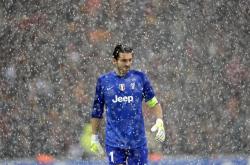 开云体育官方网站-加克波，诺坎普的荷兰焰火，如何照亮了百年德比的夜空？