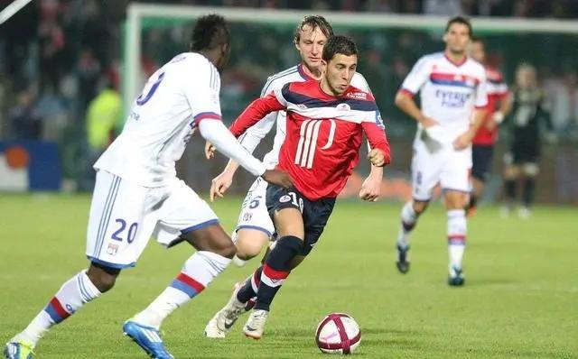 里尔全队出色发挥轻松取得三分的简单介绍 里尔全队出色发挥轻松取得三分的简单介绍