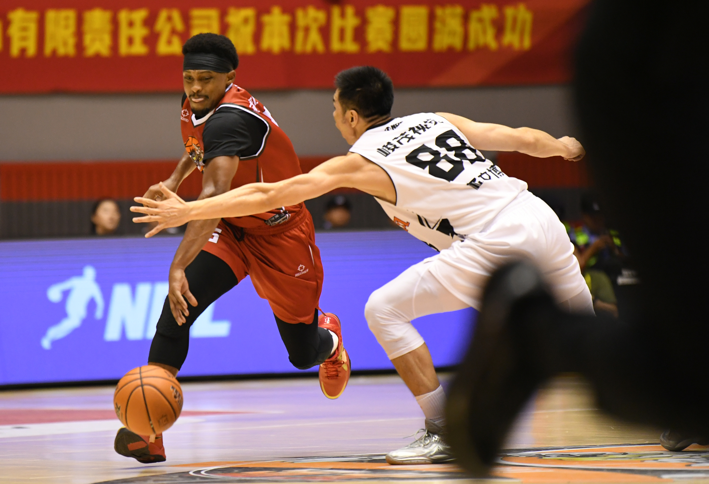 包含体育比赛将再次席卷全国篮球迷的热情的词条