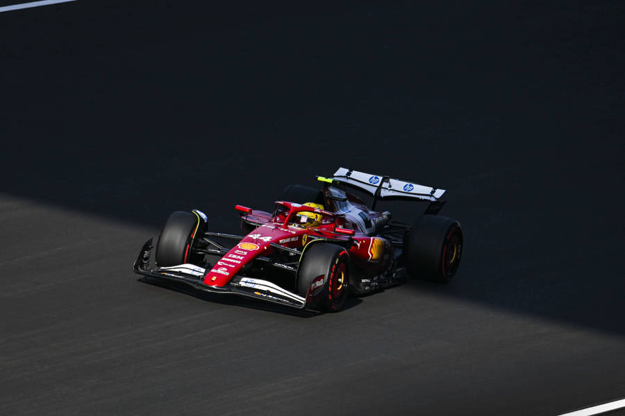 关于法拉利完胜雷诺车队,汉密尔顿状态火热的信息 关于法拉利完胜雷诺车队,汉密尔顿状态火热的信息