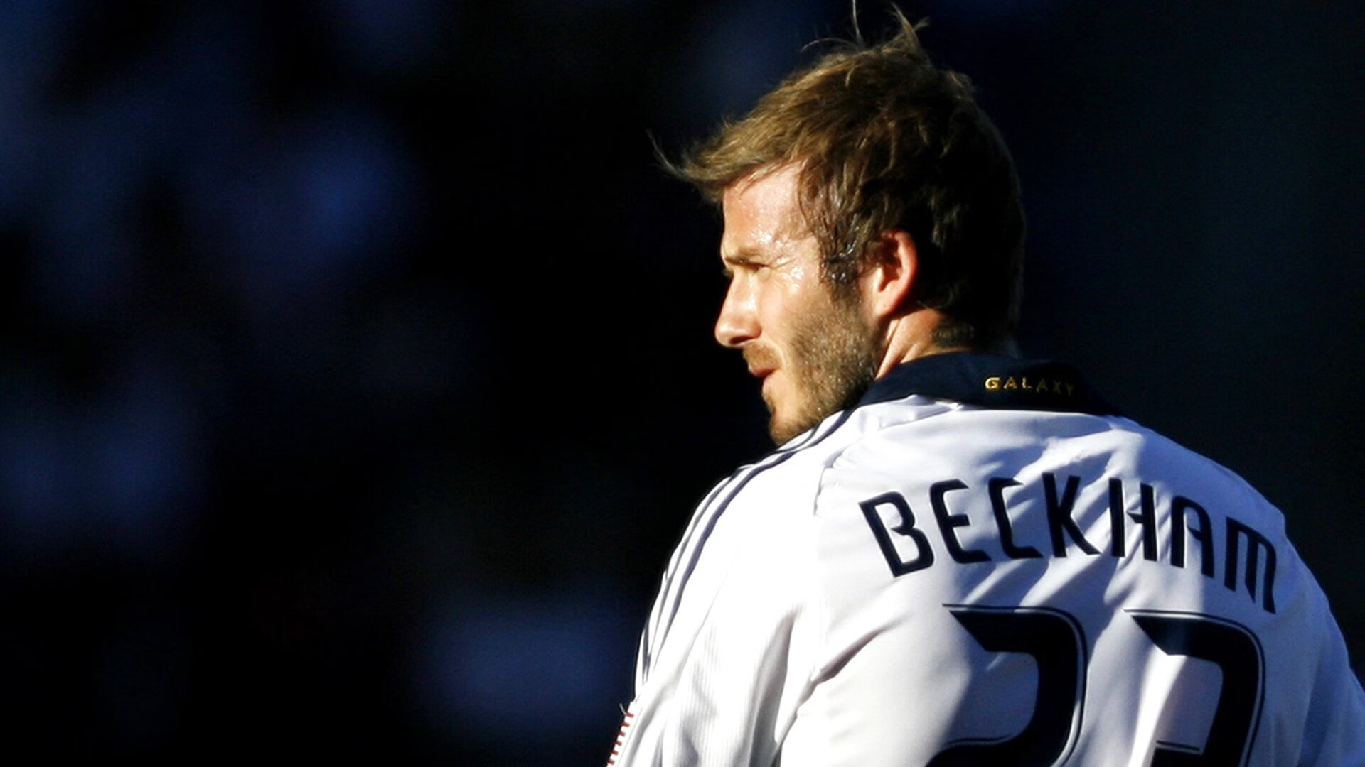 黄喜灿生涯之夜闪耀，美国队战术革新横扫智利