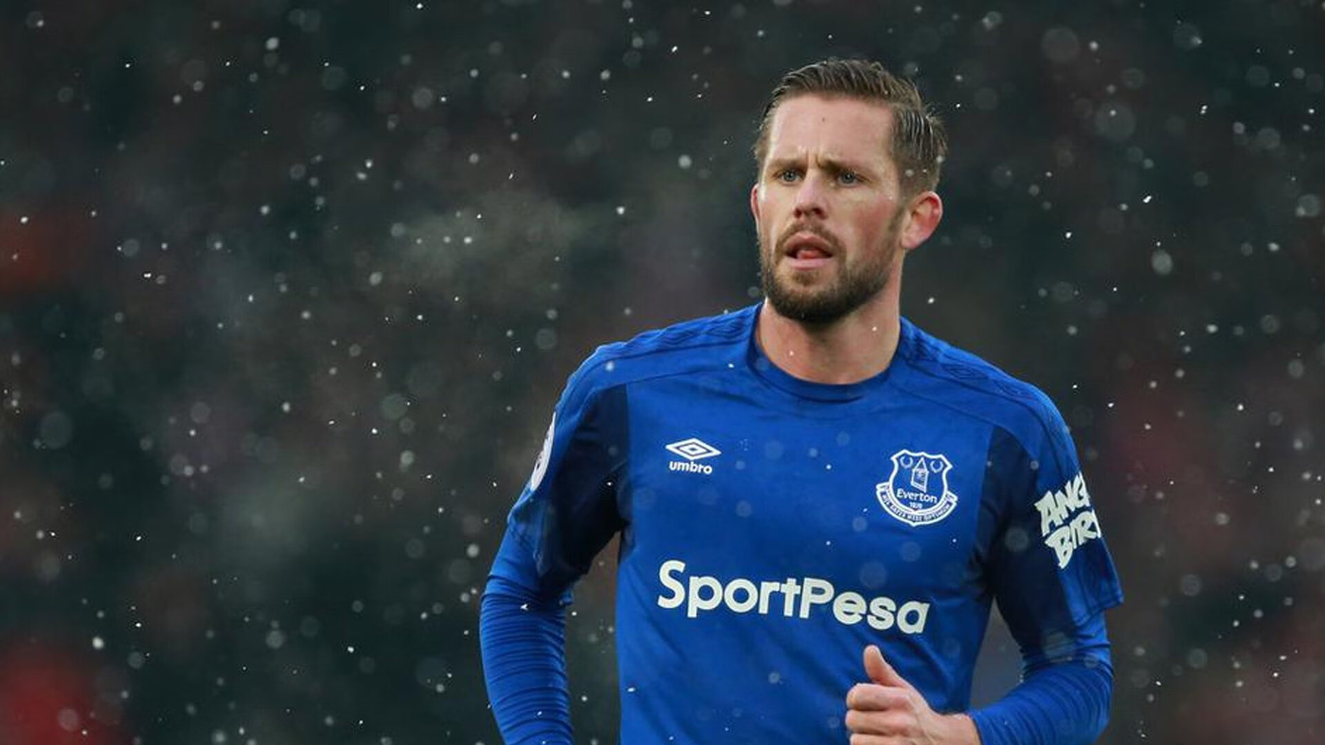 拉沃尔杯鏖战年终总决赛，西西帕斯状态火热